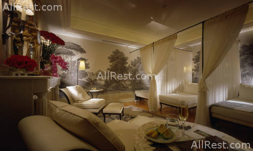Hotel Four Seasons George V 11